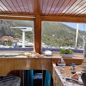 Aloha Jak's Boat Alassio